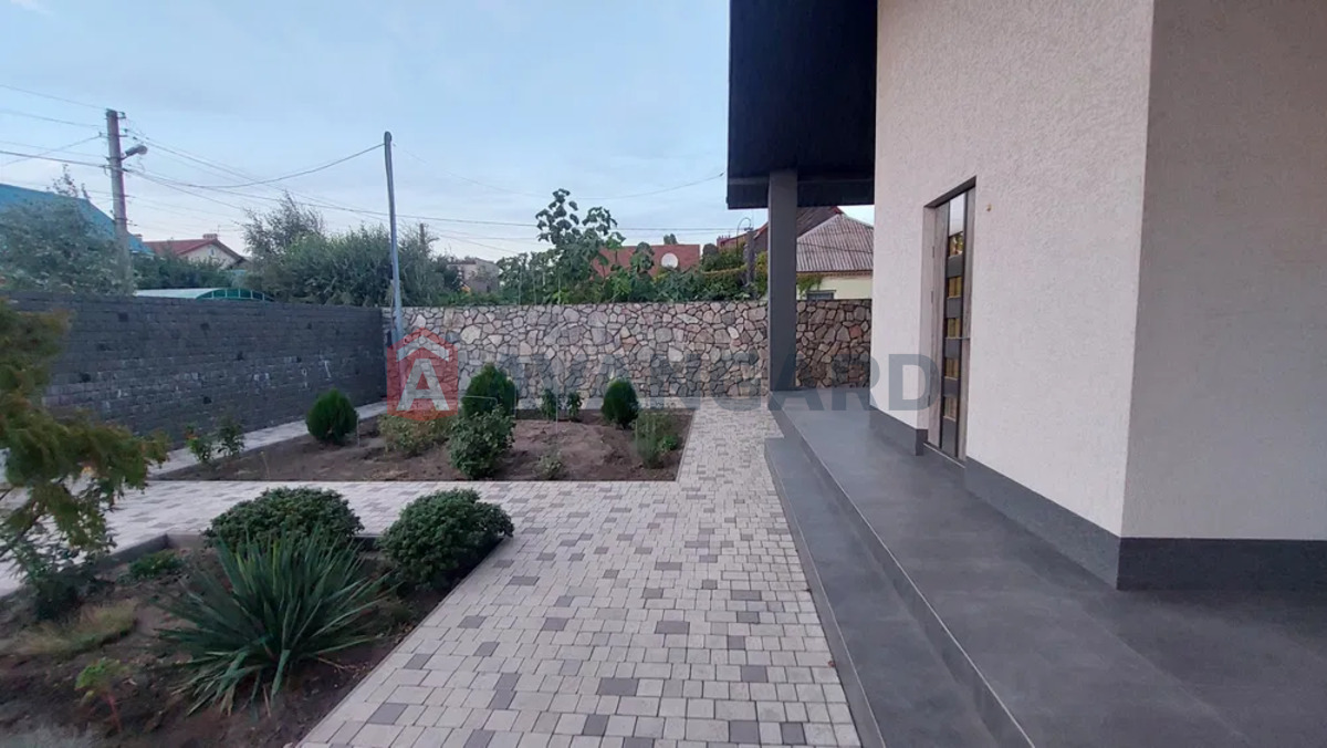 �������, 90 ��.�. ���� 3