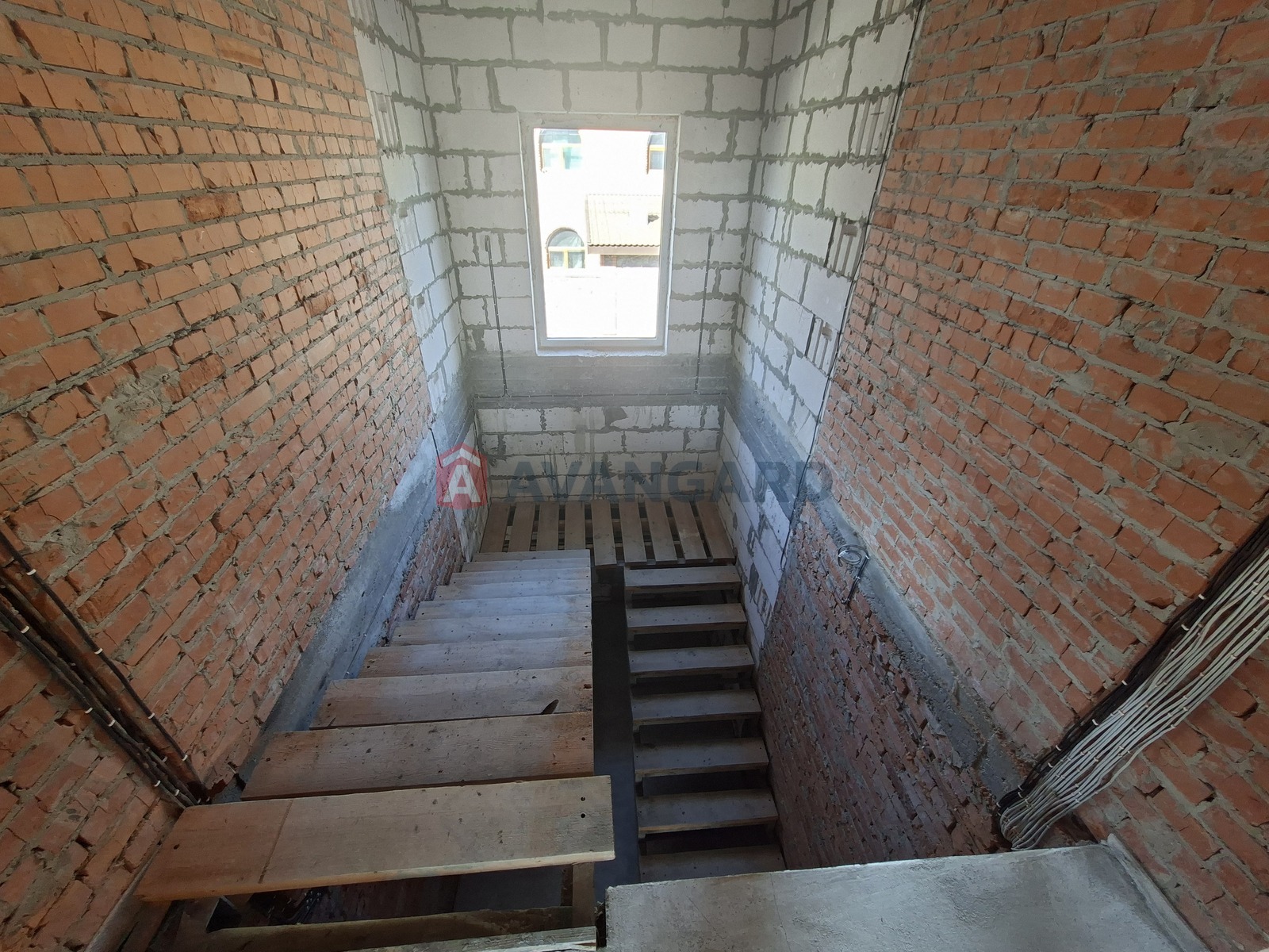 �������, 182 ��.�. ���� 11