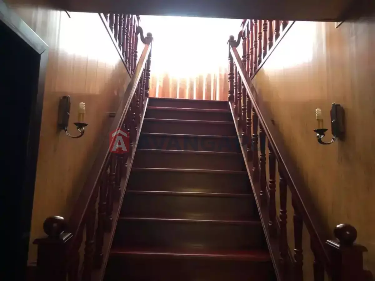 320 ��.�. ���� 13