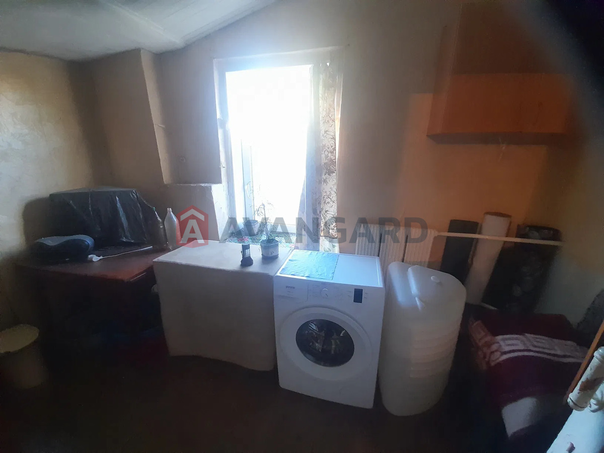 ������� �������, 52 ��.�. ���� 16