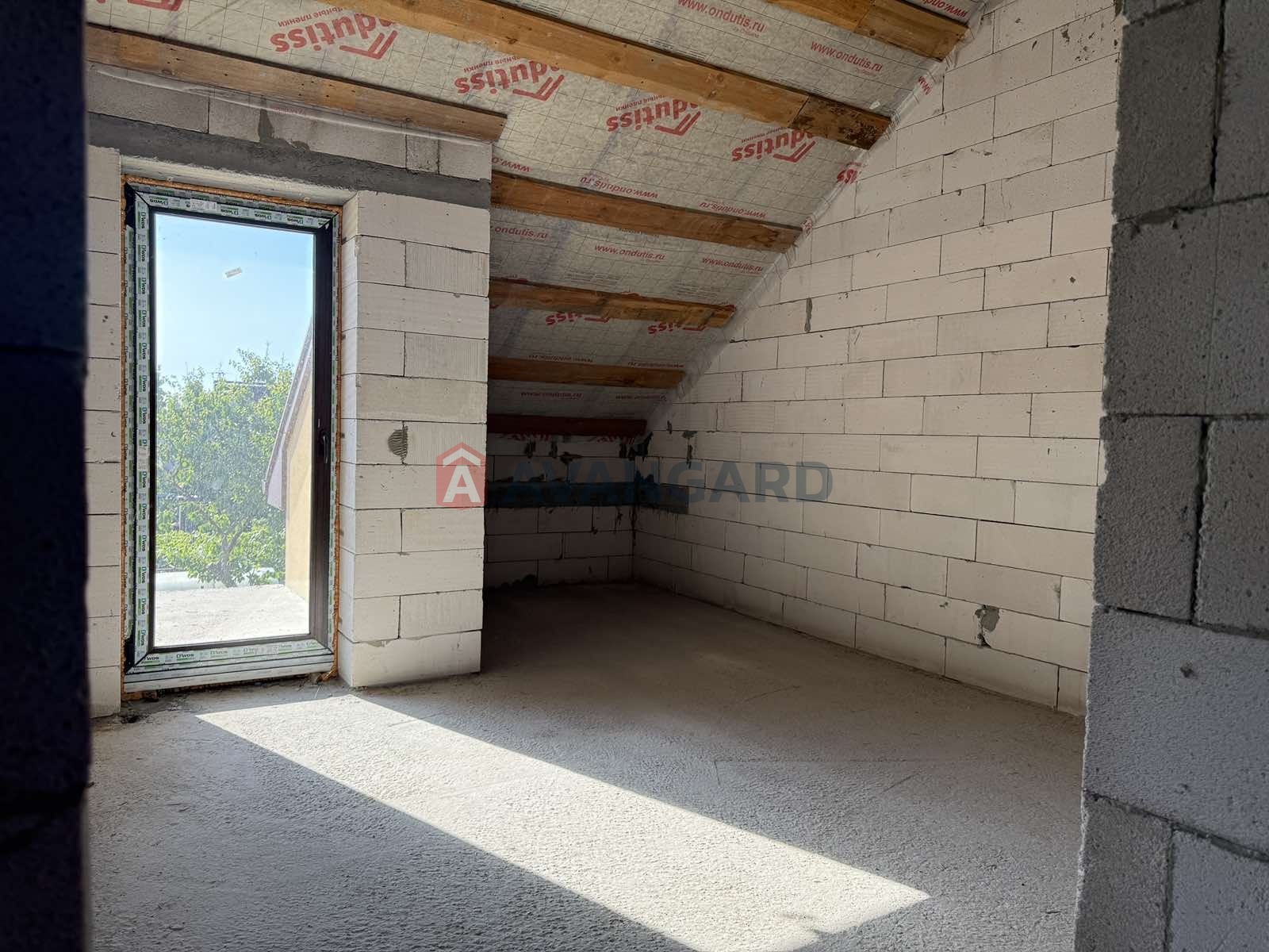 ��������, 175 ��.�. ���� 9