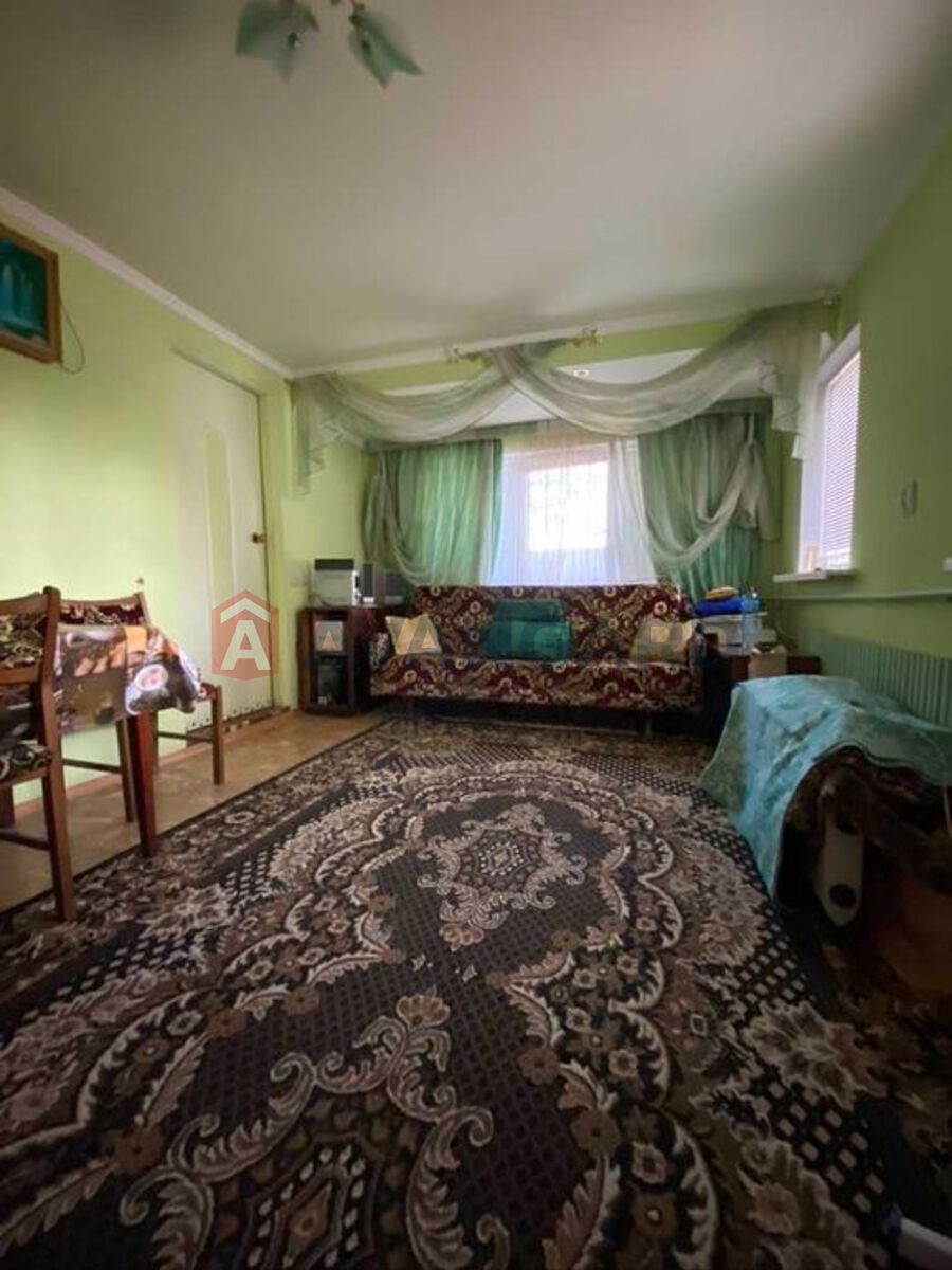 �������, 132 ��.�. ���� 10