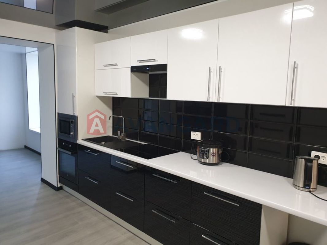 �������, 130 ��.�. ���� 1