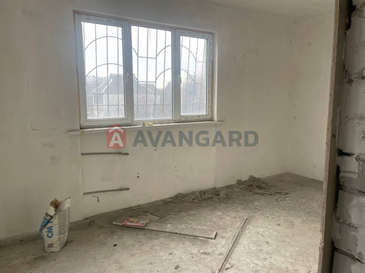 ����, 250 ��.�. ���� 12