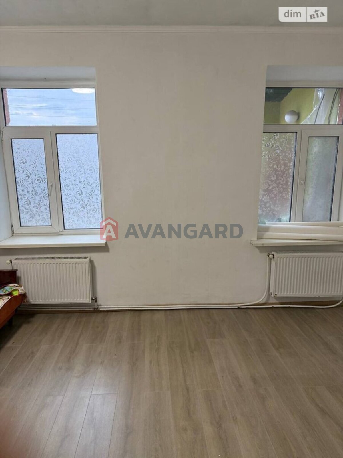 ������� �������, 50 ��.�. ���� 6