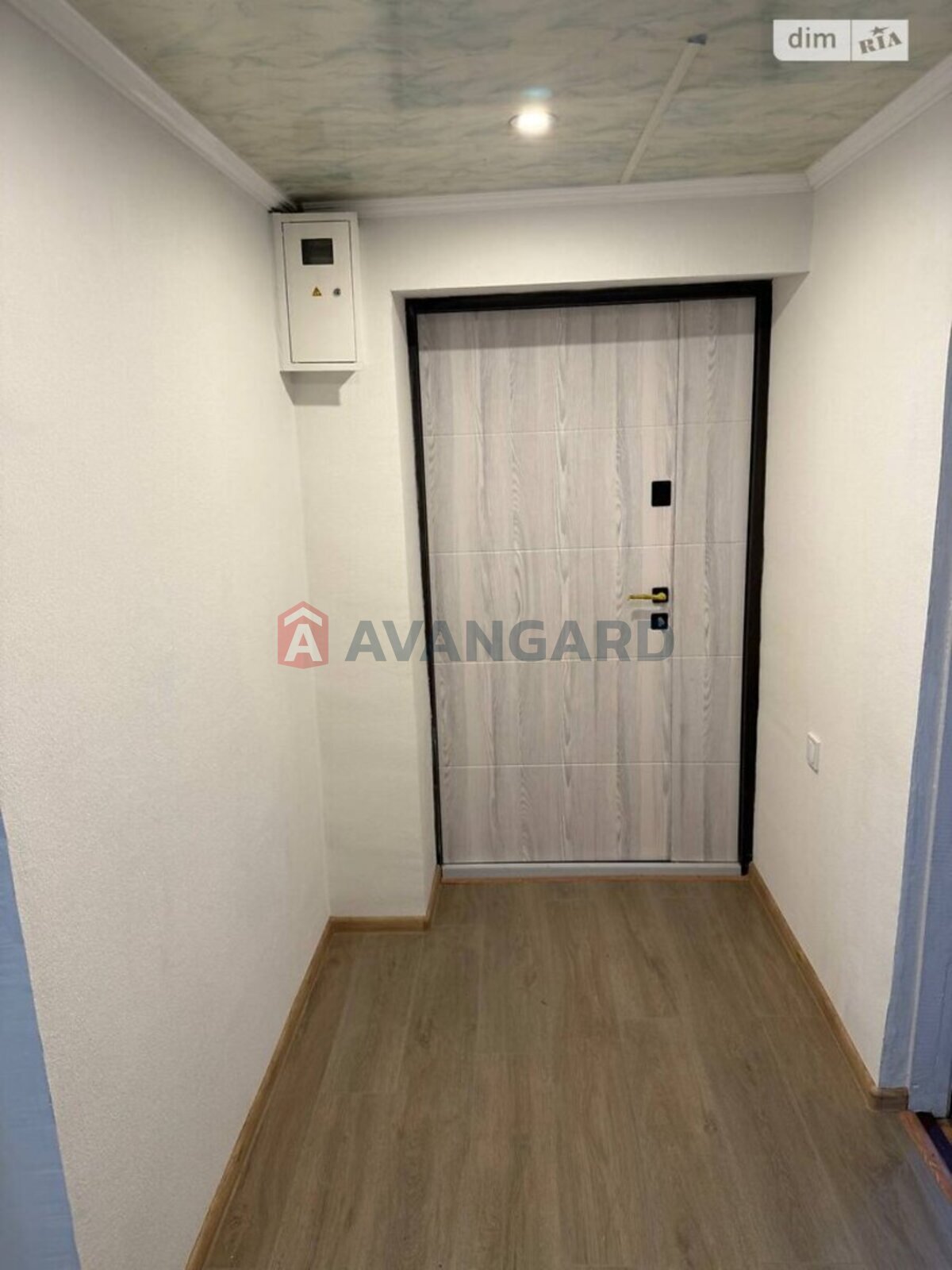 ������� �������, 50 ��.�. ���� 11