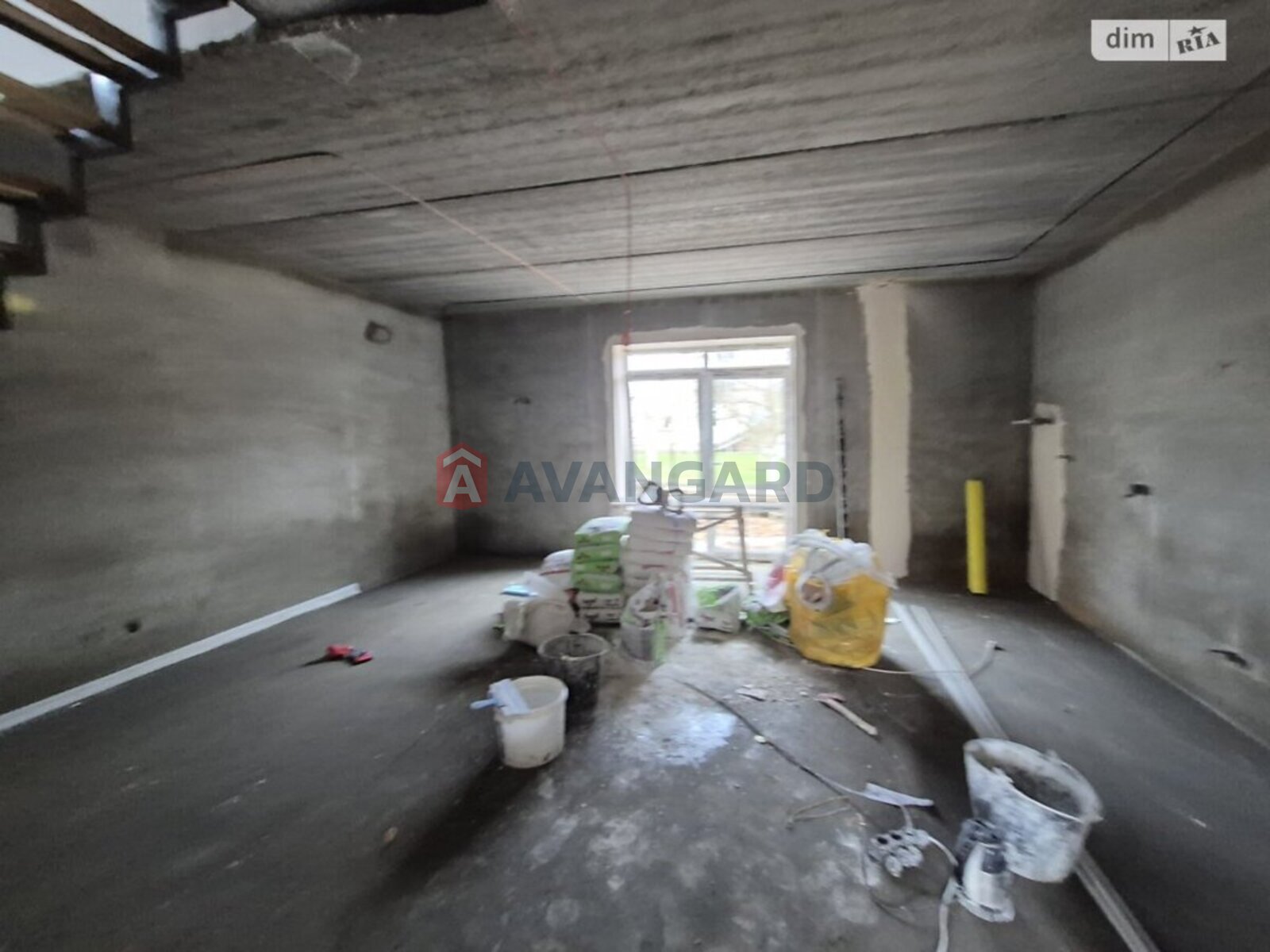 �������, 105 ��.�. ���� 6