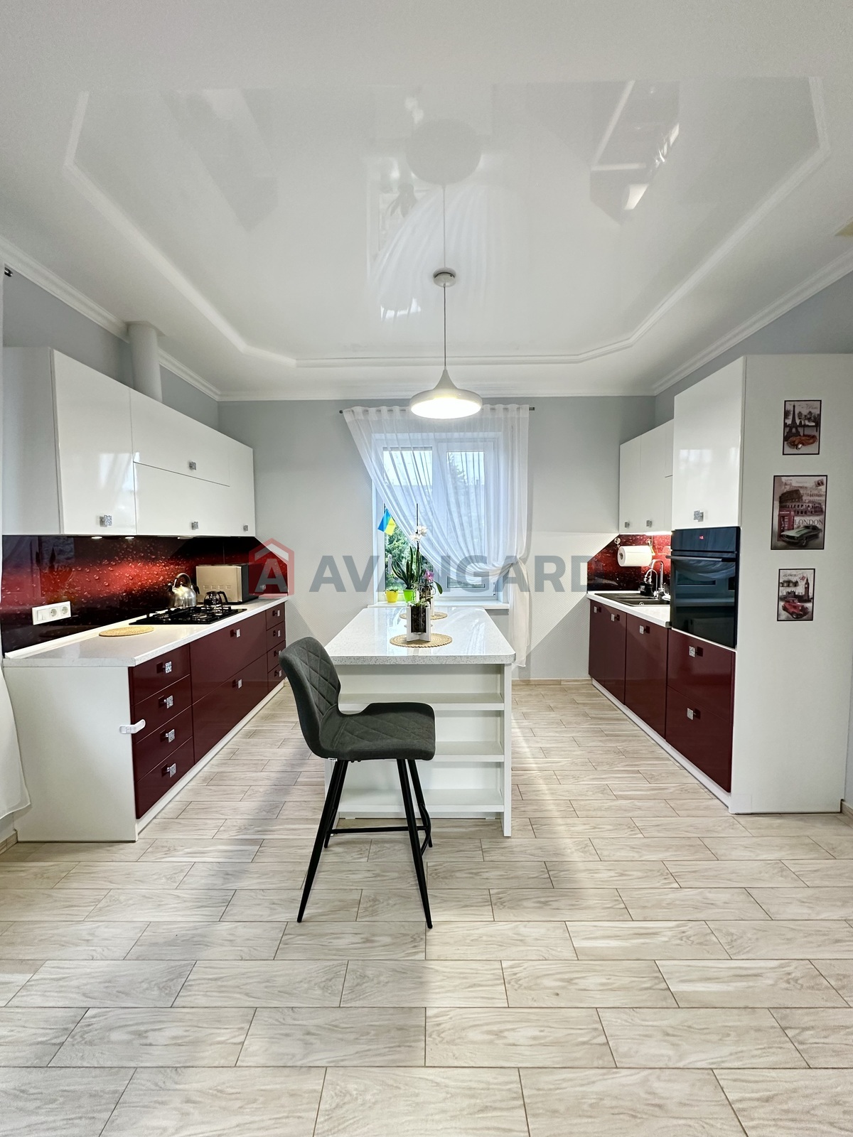 �������, 246 ��.�. ���� 11