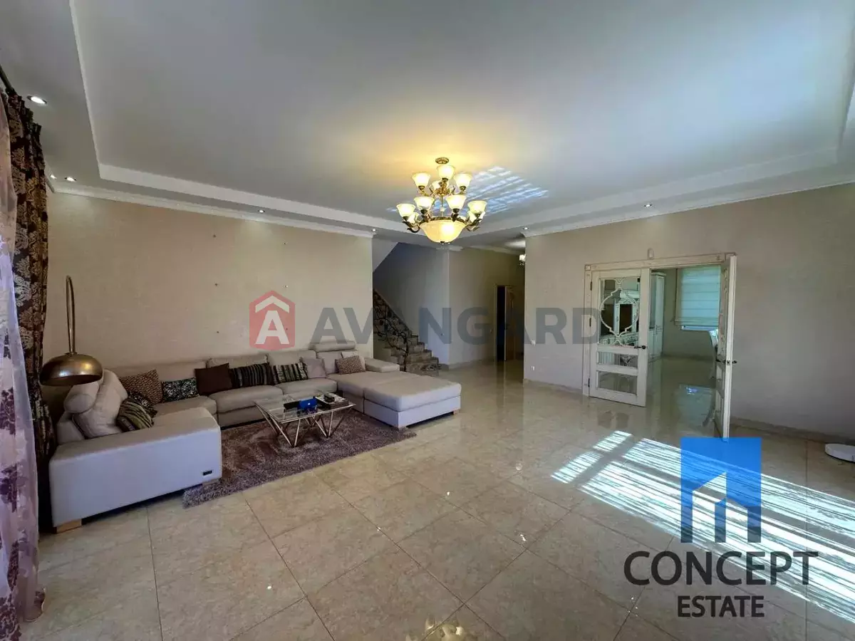 �������, 250 ��.�. ���� 2