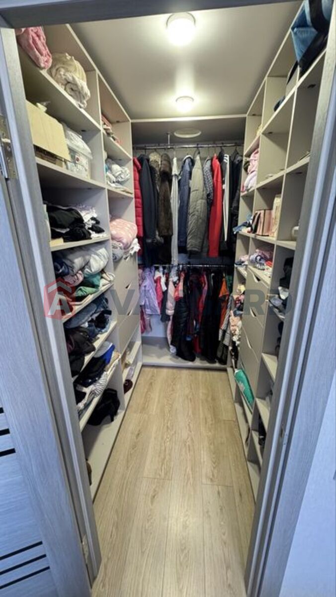 ��������, 66 ��.�. ���� 17