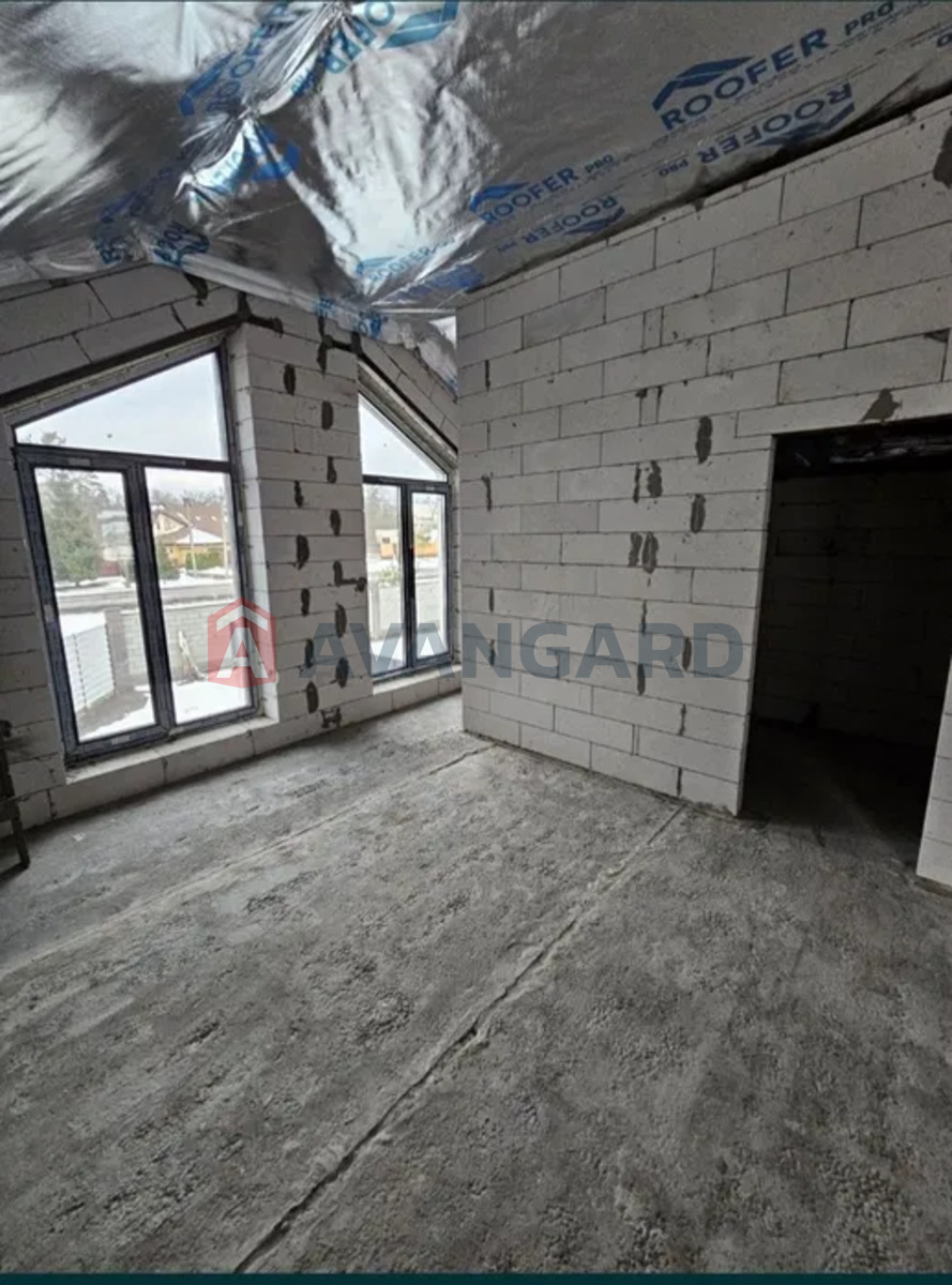 �������, 110 ��.�. ���� 4