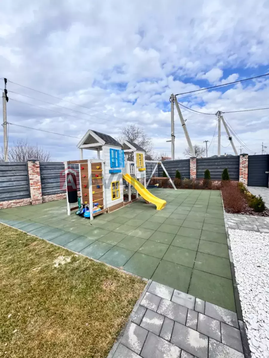 Будинок, 198 кв.м. фото 8 Будинок, 198 кв.м. фото 8