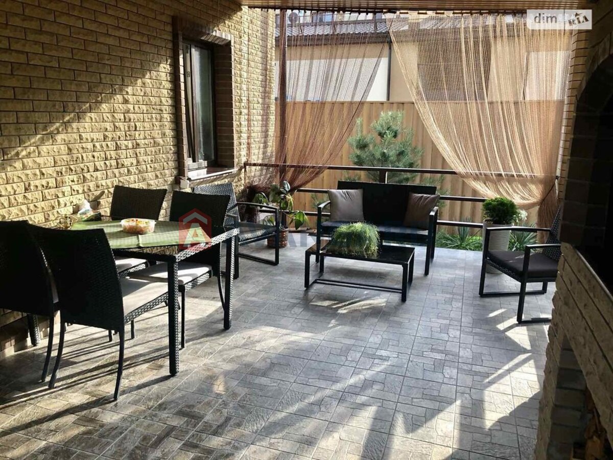 �������, 240 ��.�. ���� 25