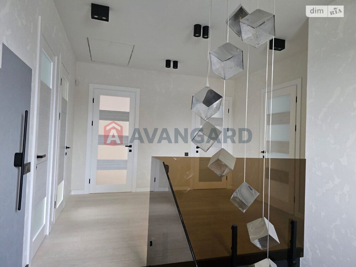 ���, 325 ��.�. ���� 14