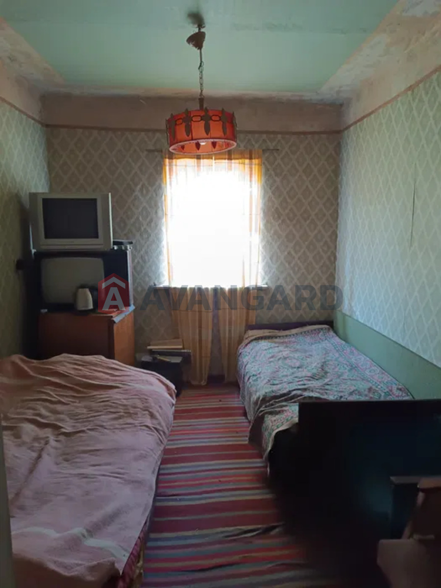 ����, 64 ��.�. ���� 8