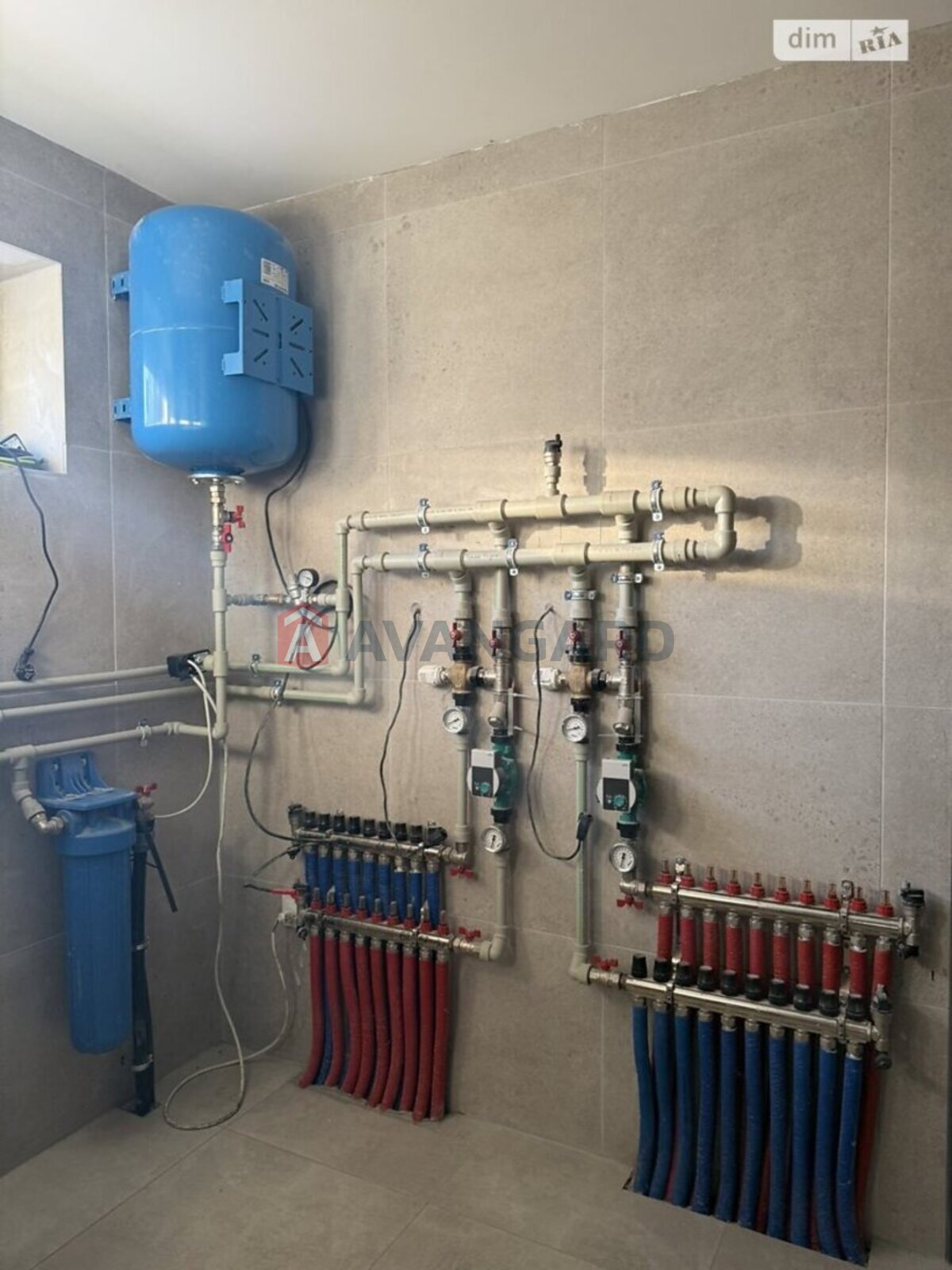 �������, 190 ��.�. ���� 4