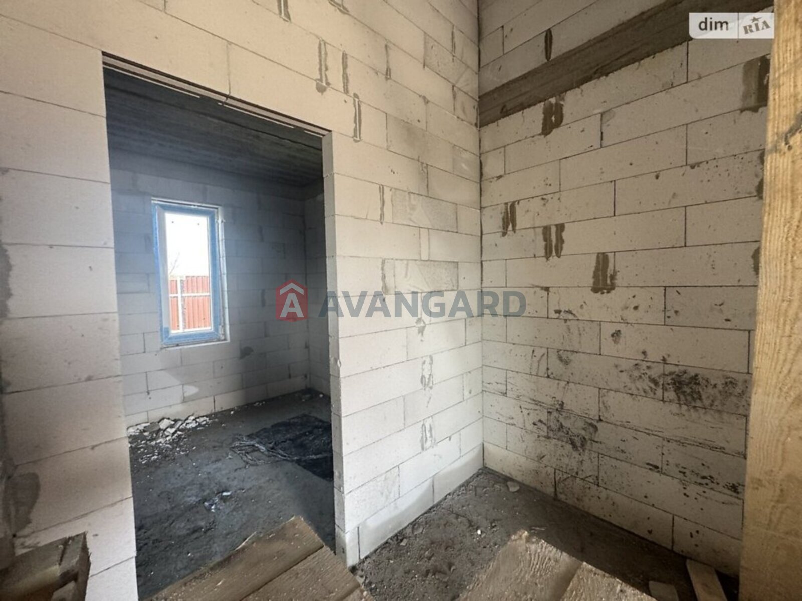 �������, 100 ��.�. ���� 2