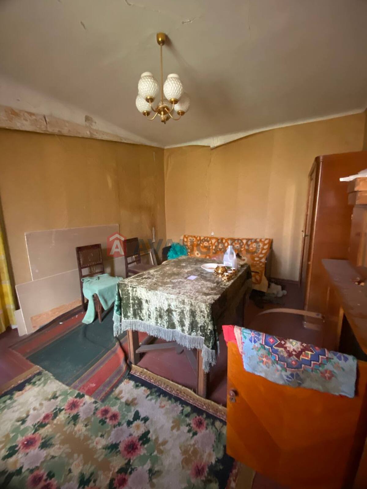 ������� �������, 40 ��.�. ���� 6