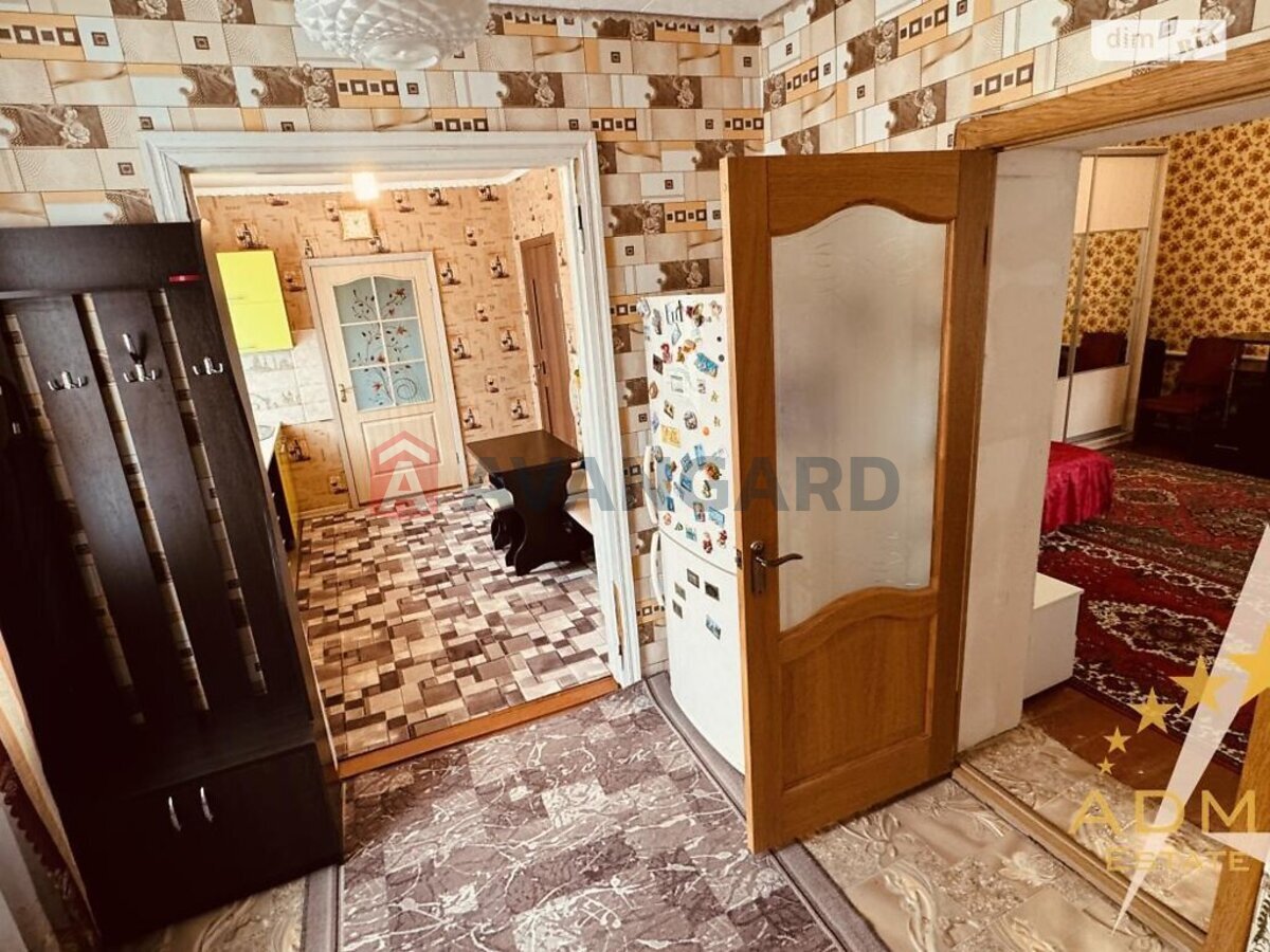 ����� ����, 104 ��.�. ���� 3