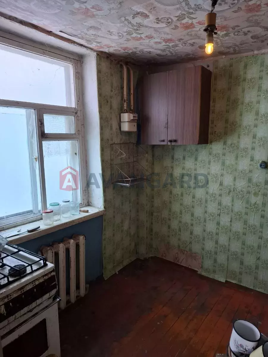 �������, 41 ��.�. ���� 12