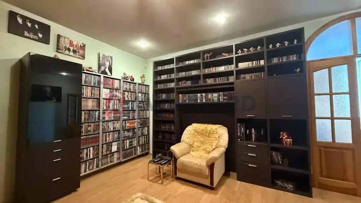 �������, 160 ��.�. ���� 22