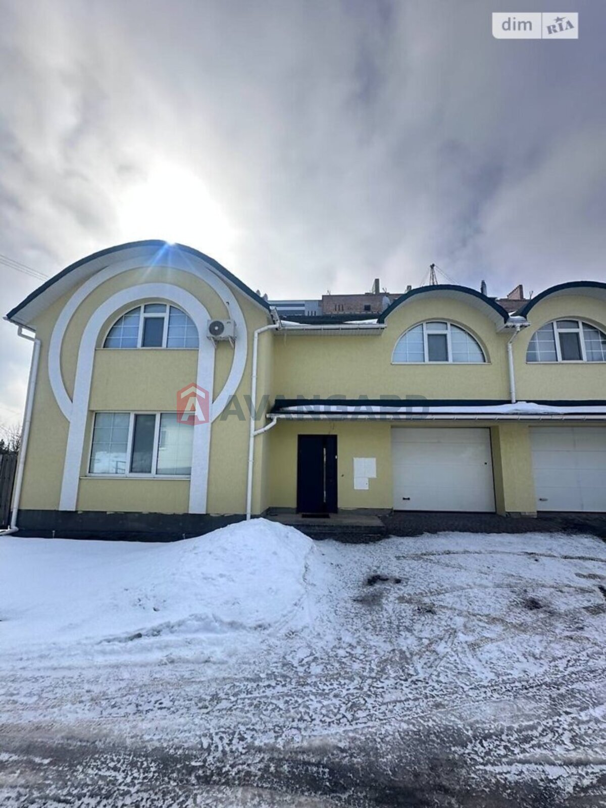 ������� �������, 206 ��.�. ���� 1