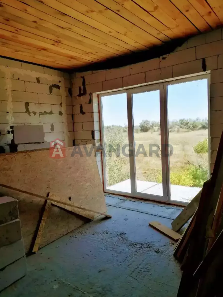 ����, 200 ��.�. ���� 5