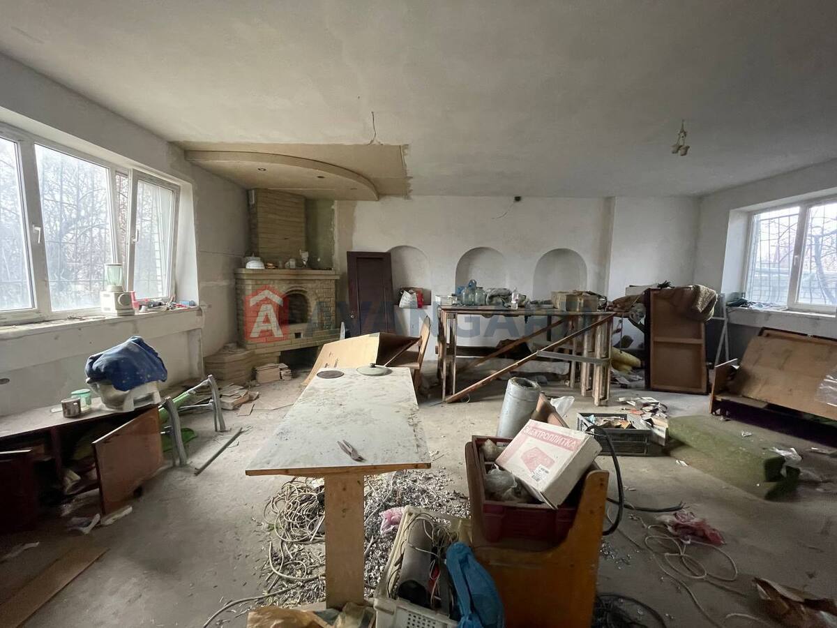 ����, 250 ��.�. ���� 16