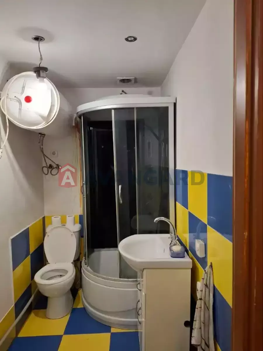 �������, 122 ��.�. ���� 18