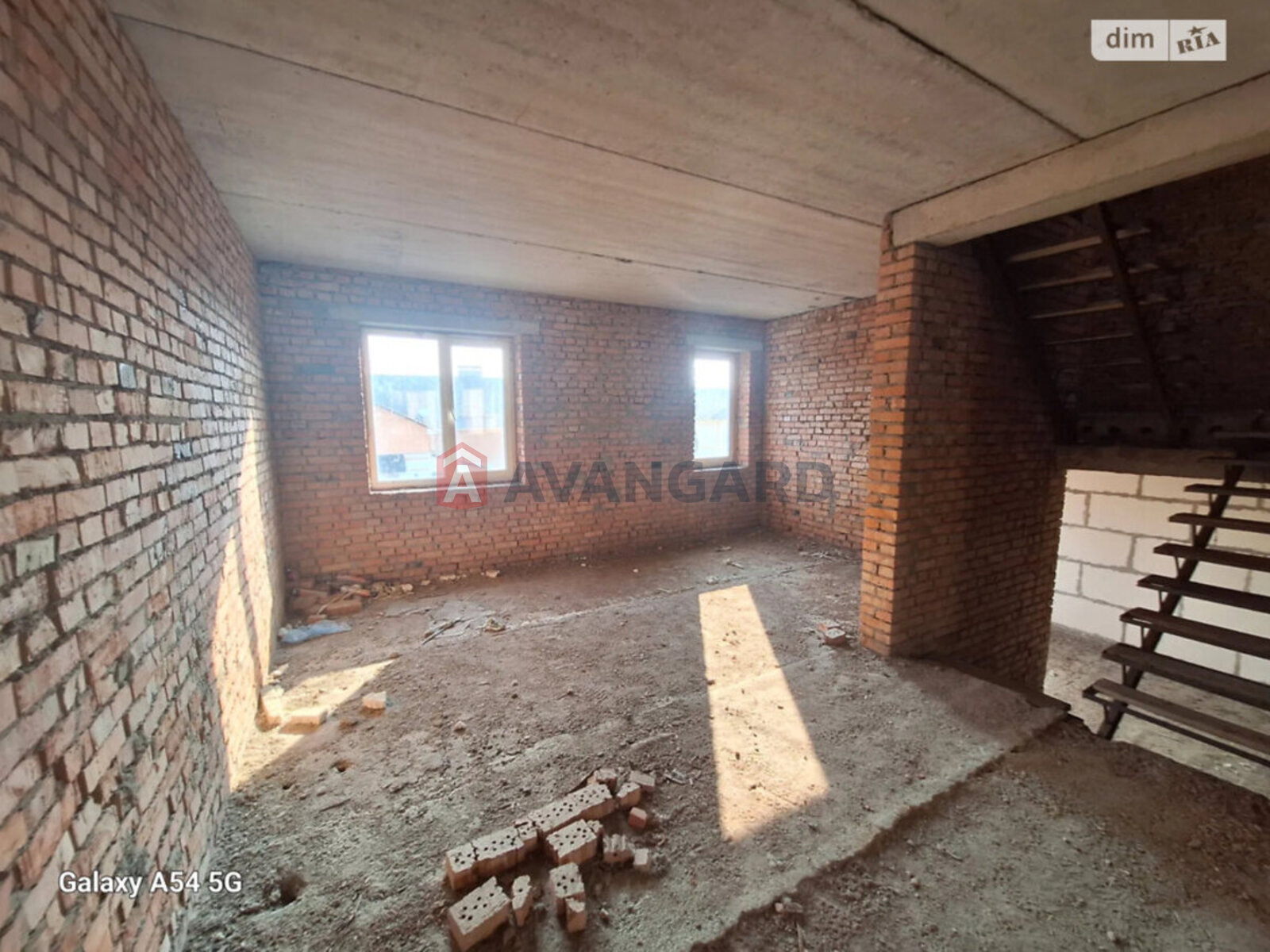 ��������, 289 ��.�. ���� 8