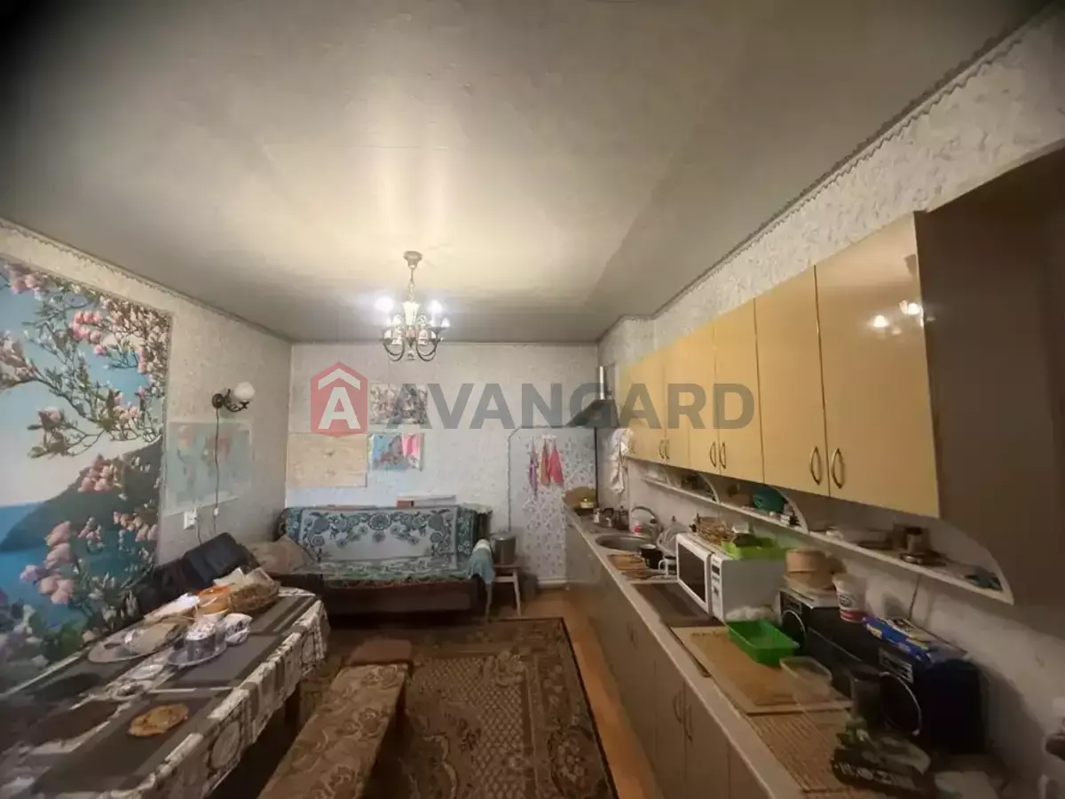 �������, 145 ��.�. ���� 10