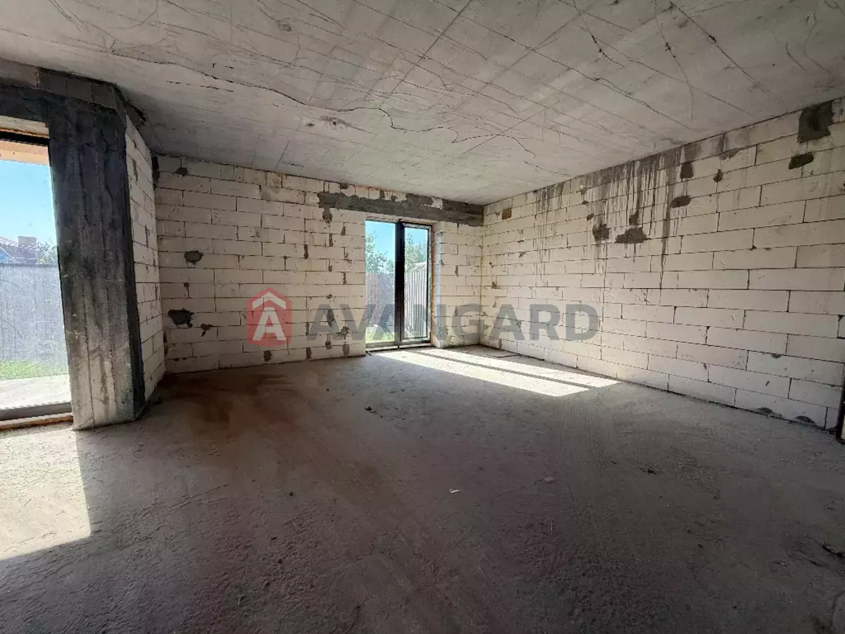 �������, 175 ��.�. ���� 7