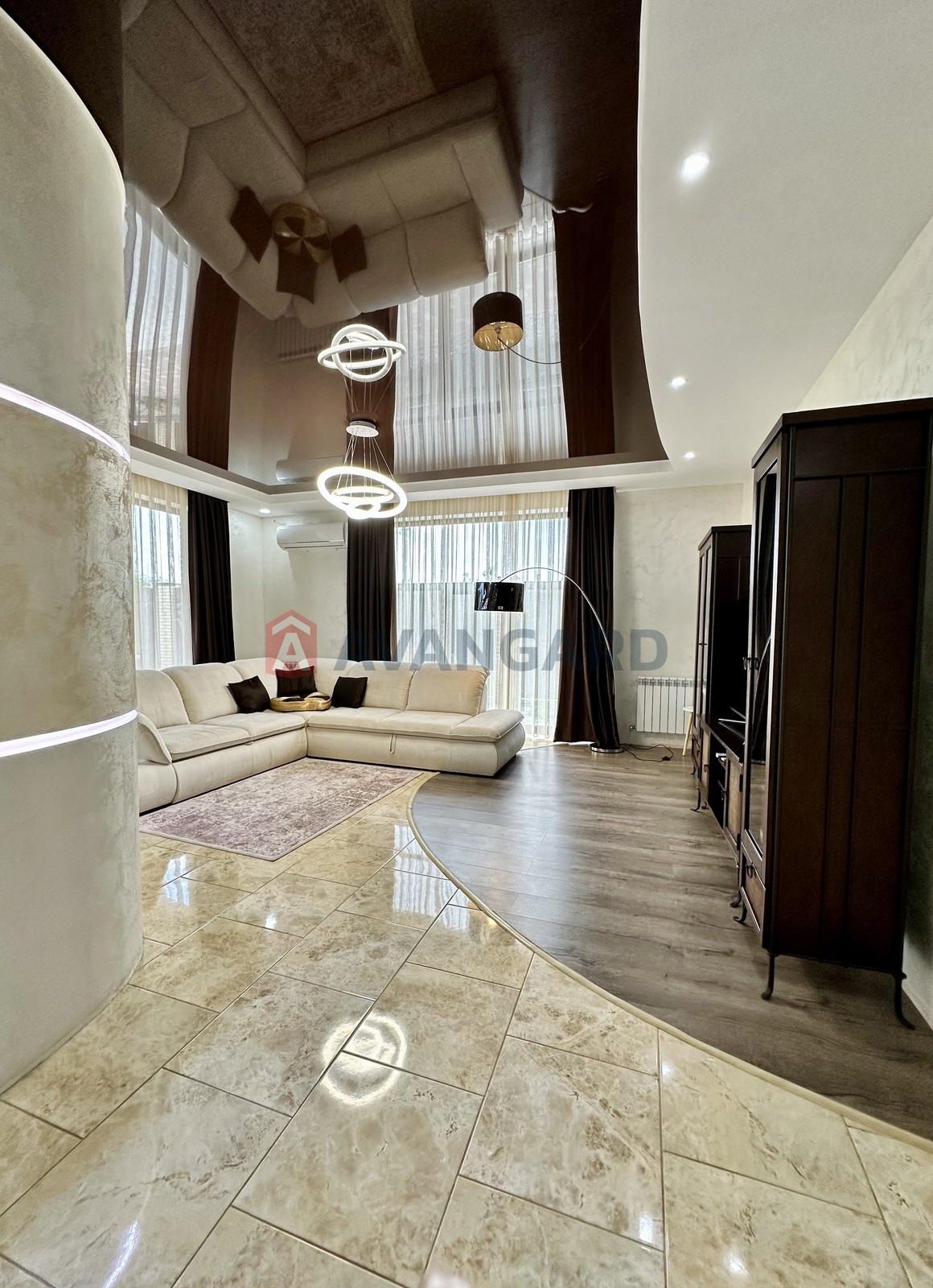 ���, 285 ��.�. ���� 14