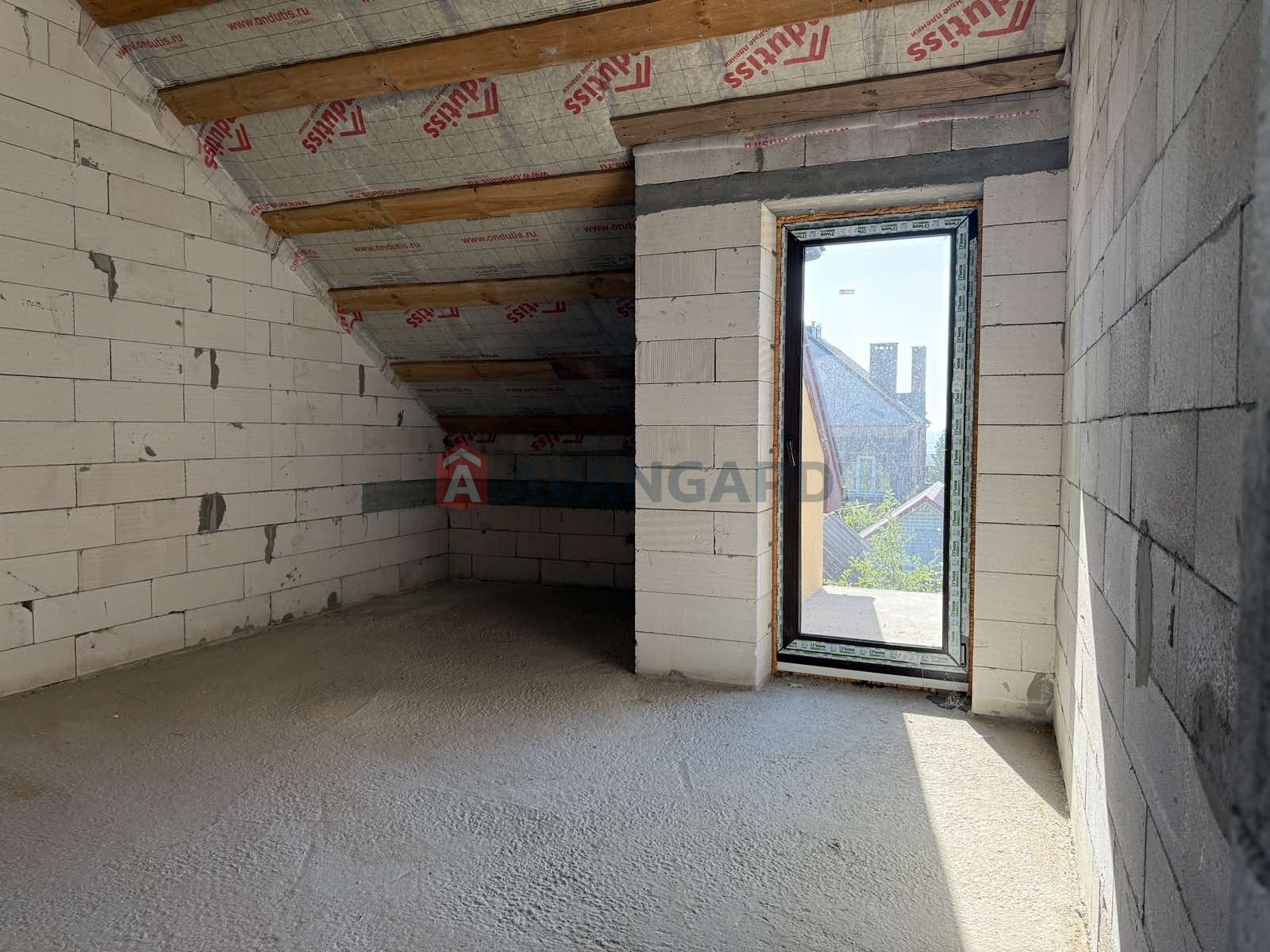 ��������, 175 ��.�. ���� 14