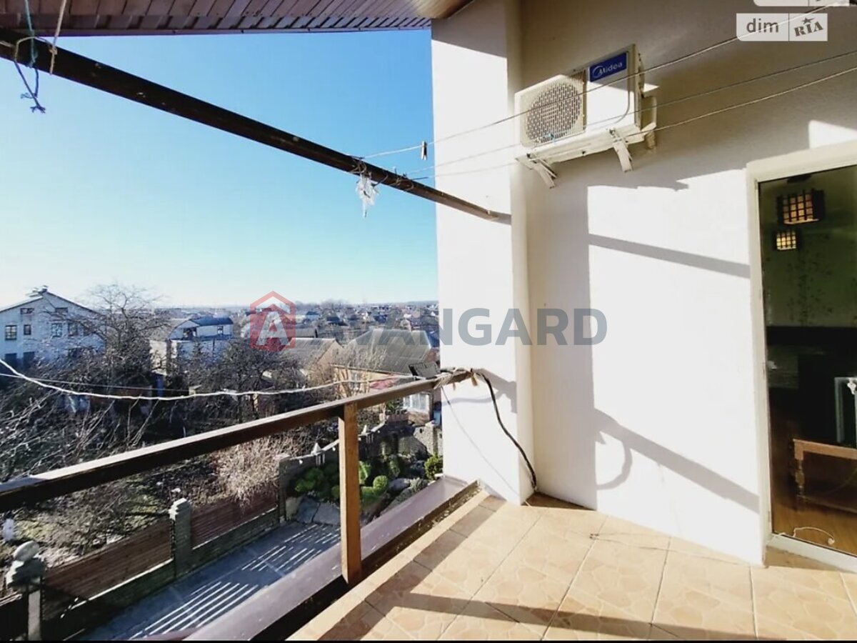 �������, 240 ��.�. ���� 22