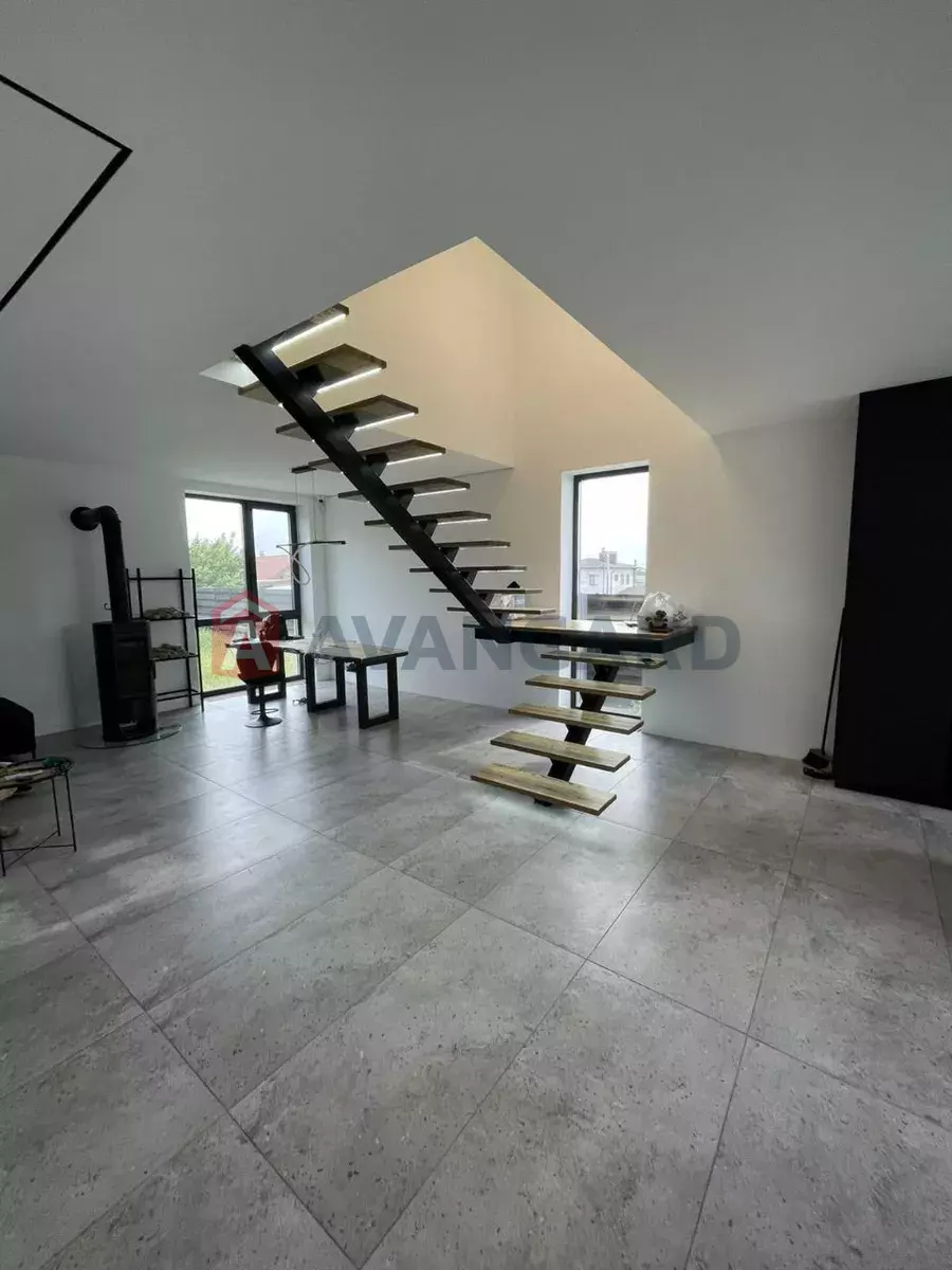 ���, 175 ��.�. ���� 14