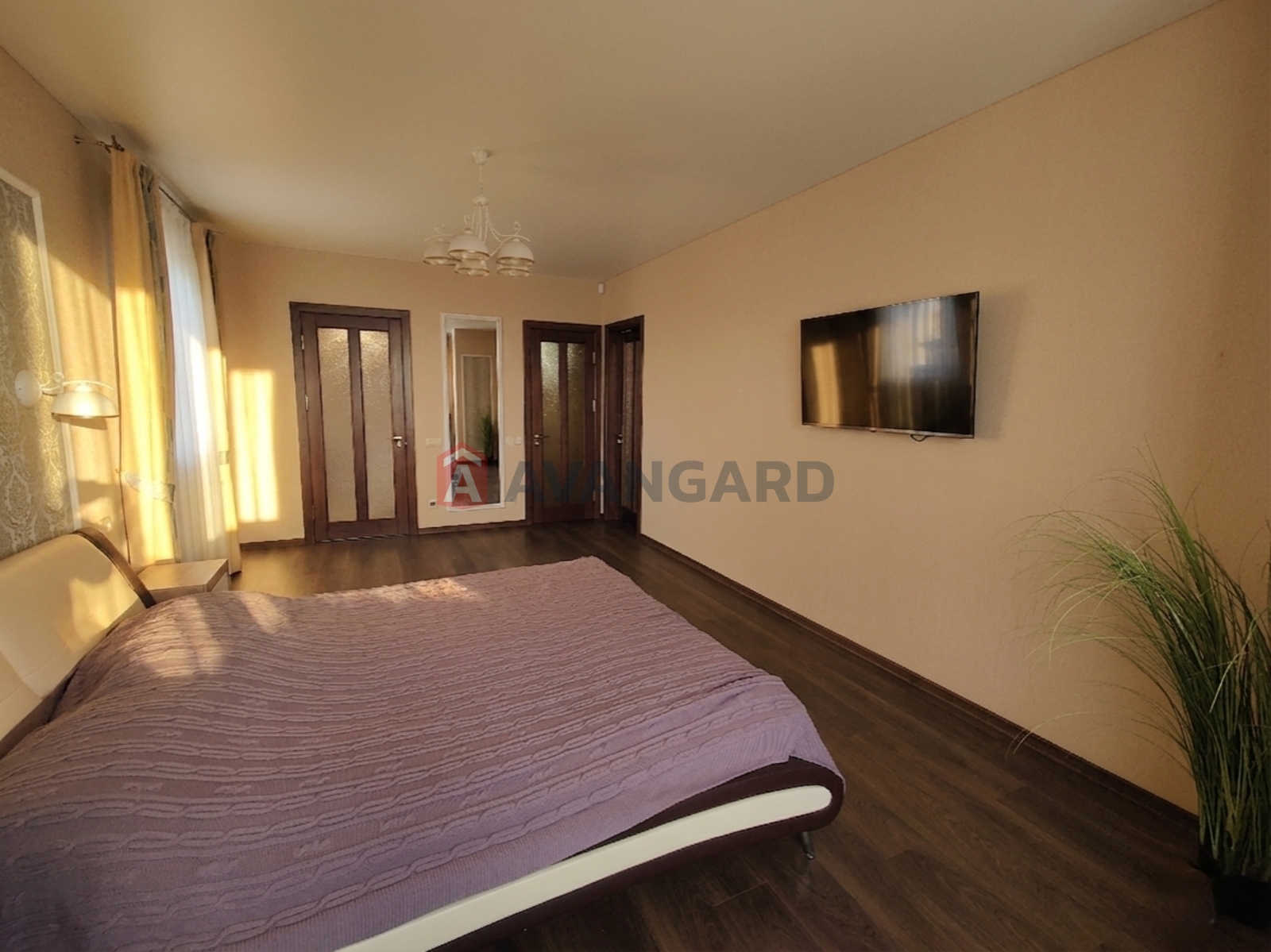 �������, 270 ��.�. ���� 15