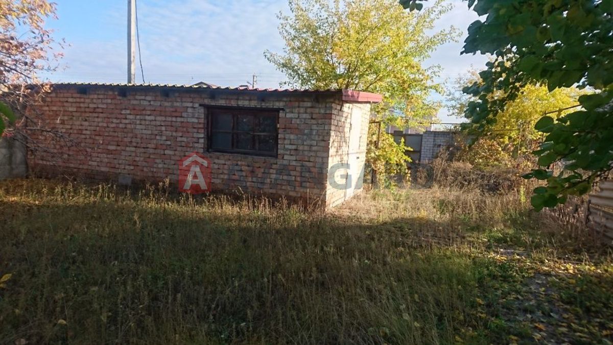 , 200 ..  11