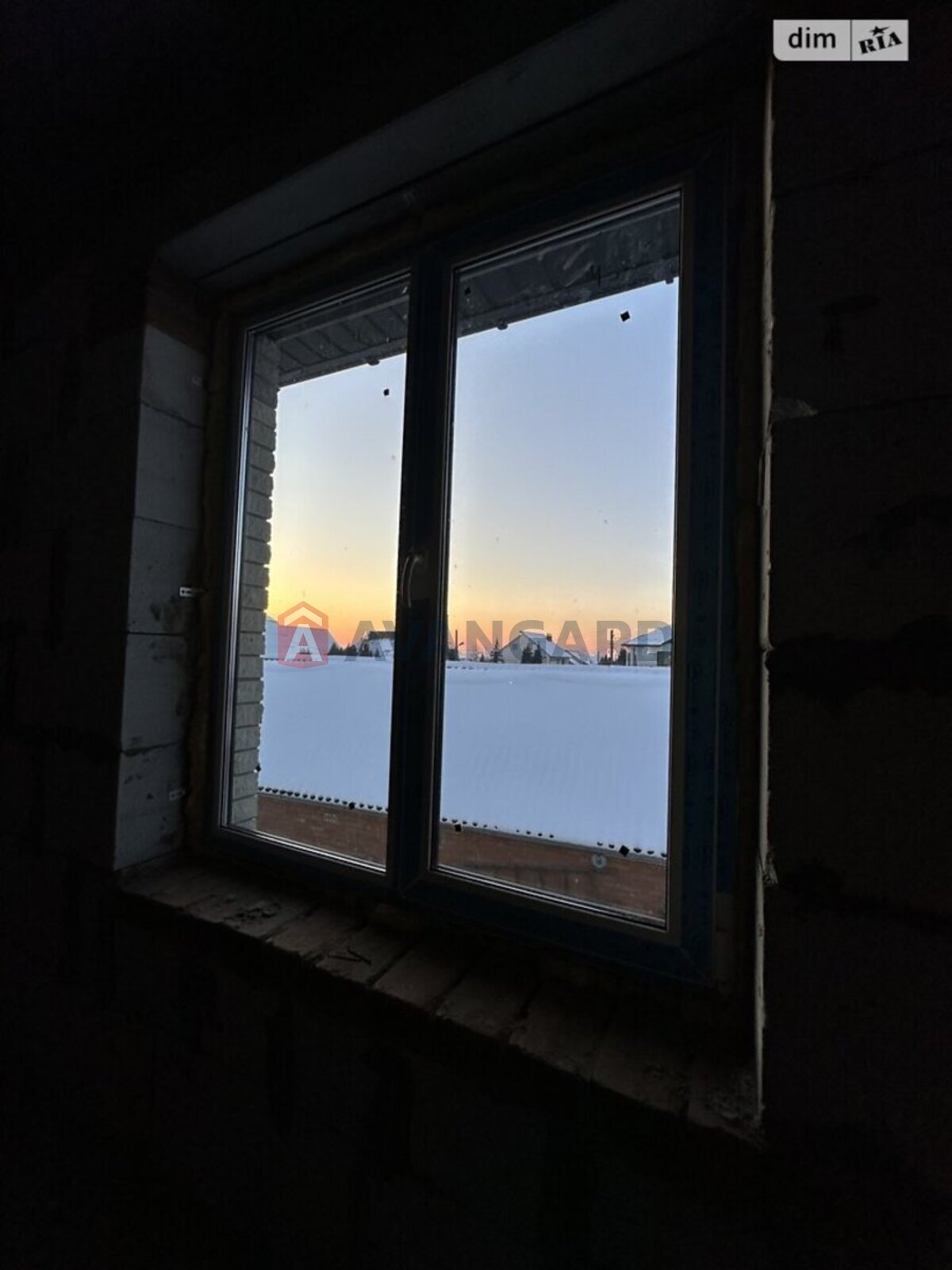 ��������, 75 ��.�. ���� 28