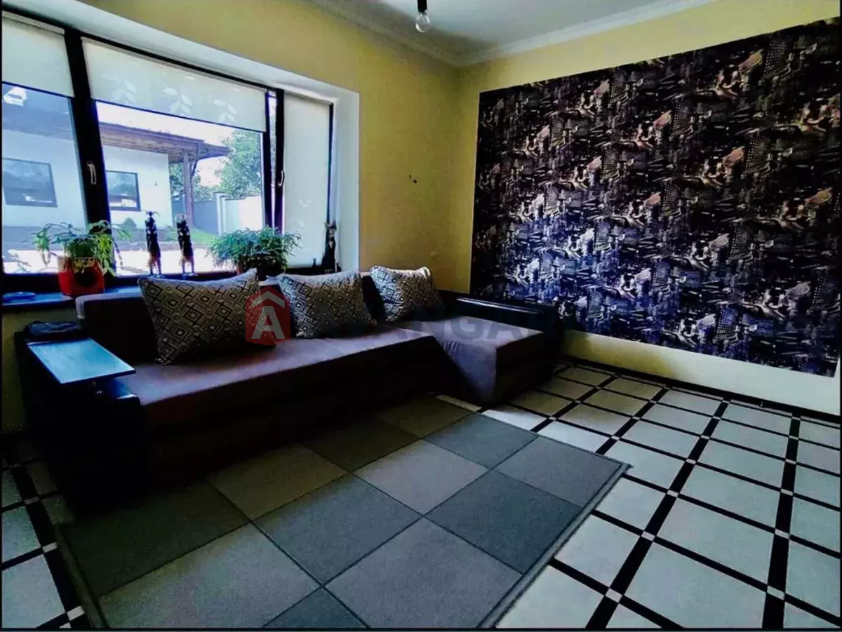 �������, 374 ��.�. ���� 7