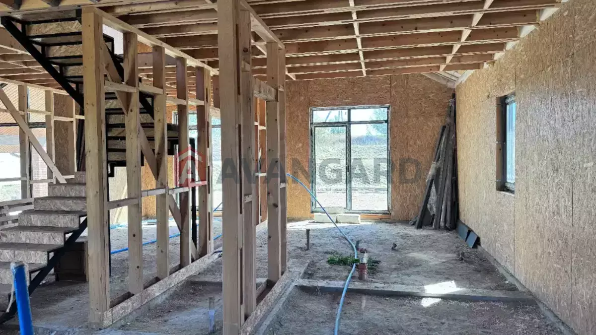 �������, 160 ��.�. ���� 18