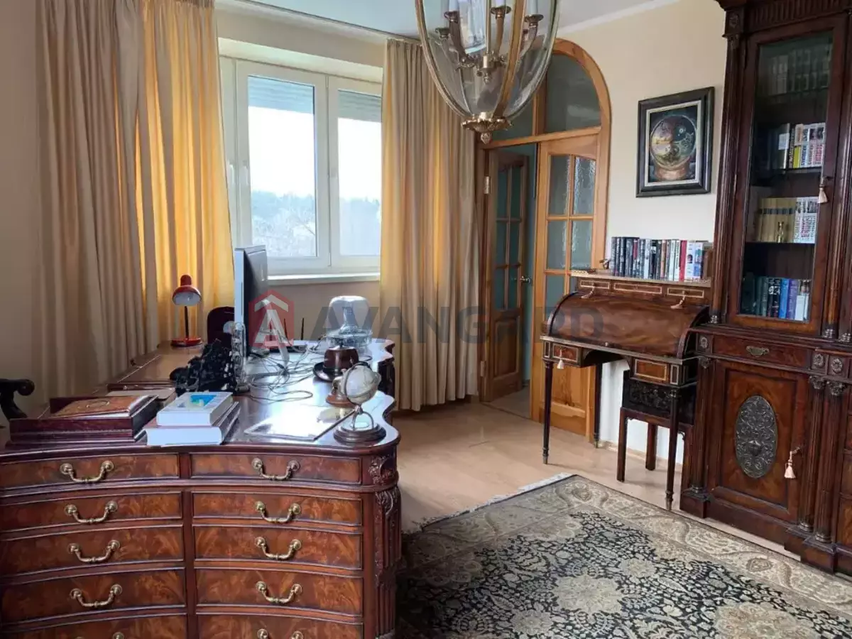 �������, 160 ��.�. ���� 6