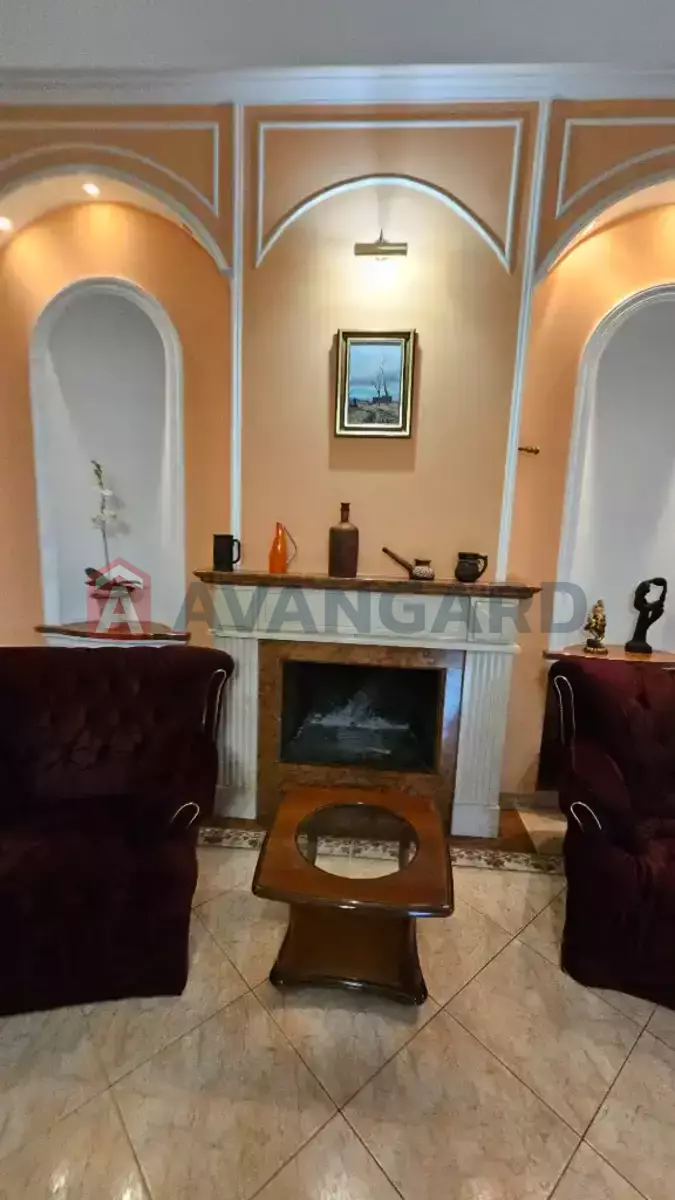 ������� �������, 520 ��.�. ���� 17