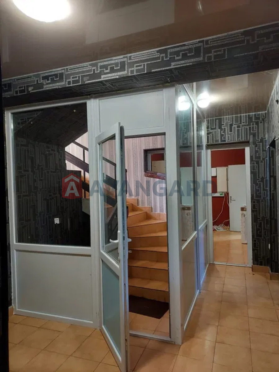 �������, 350 ��.�. ���� 6