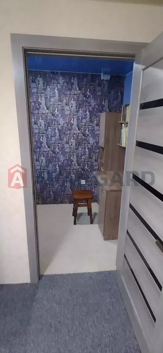 , 80 ..  12