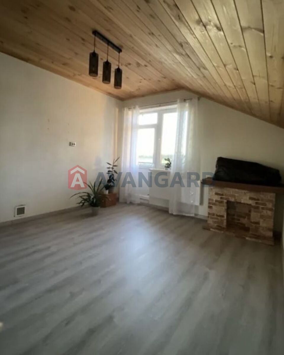 �������, 190 ��.�. ���� 4