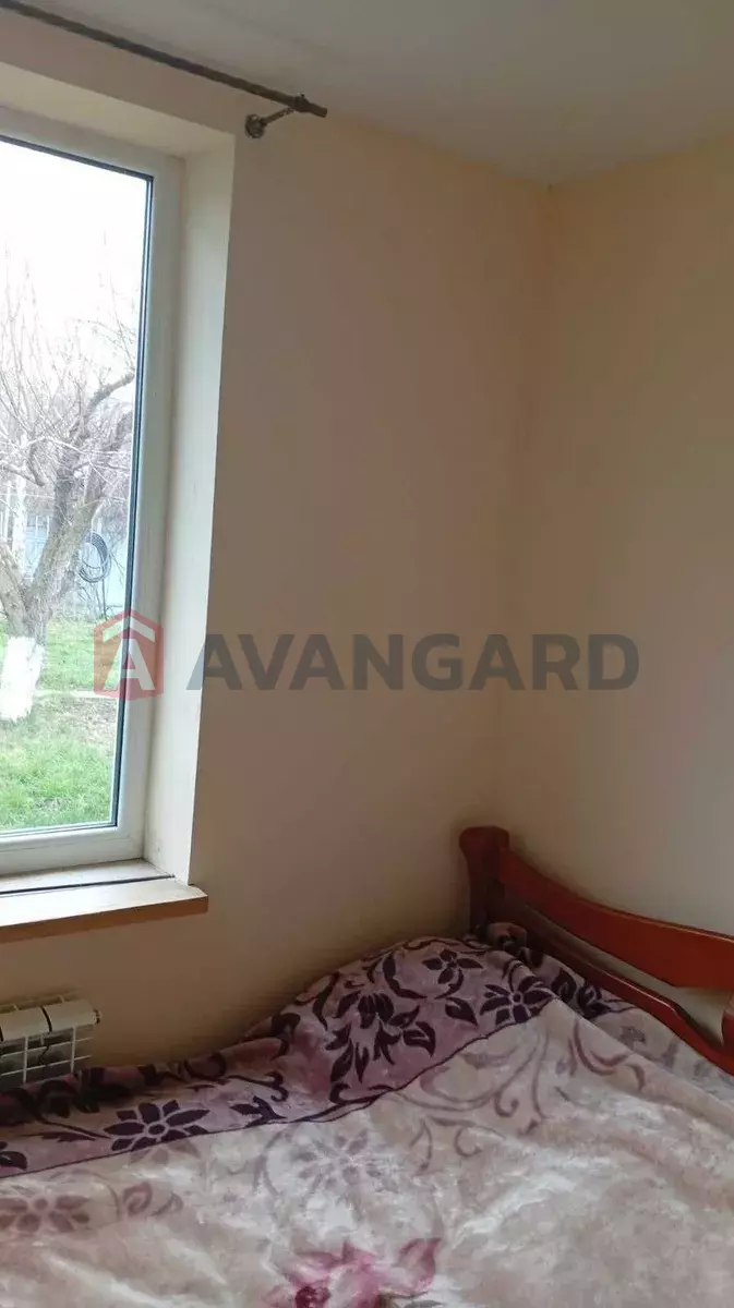 �������, 42 ��.�. ���� 9