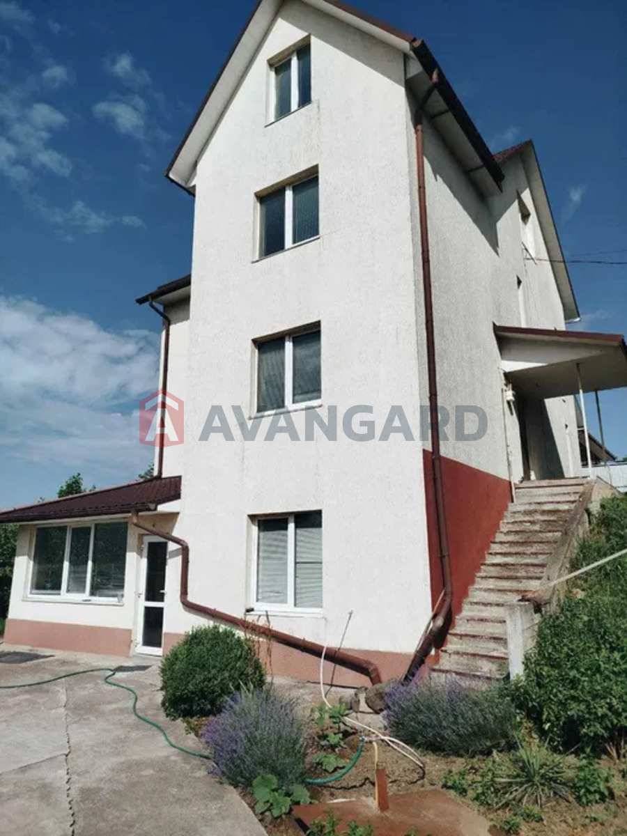 �������, 220 ��.�. ���� 2