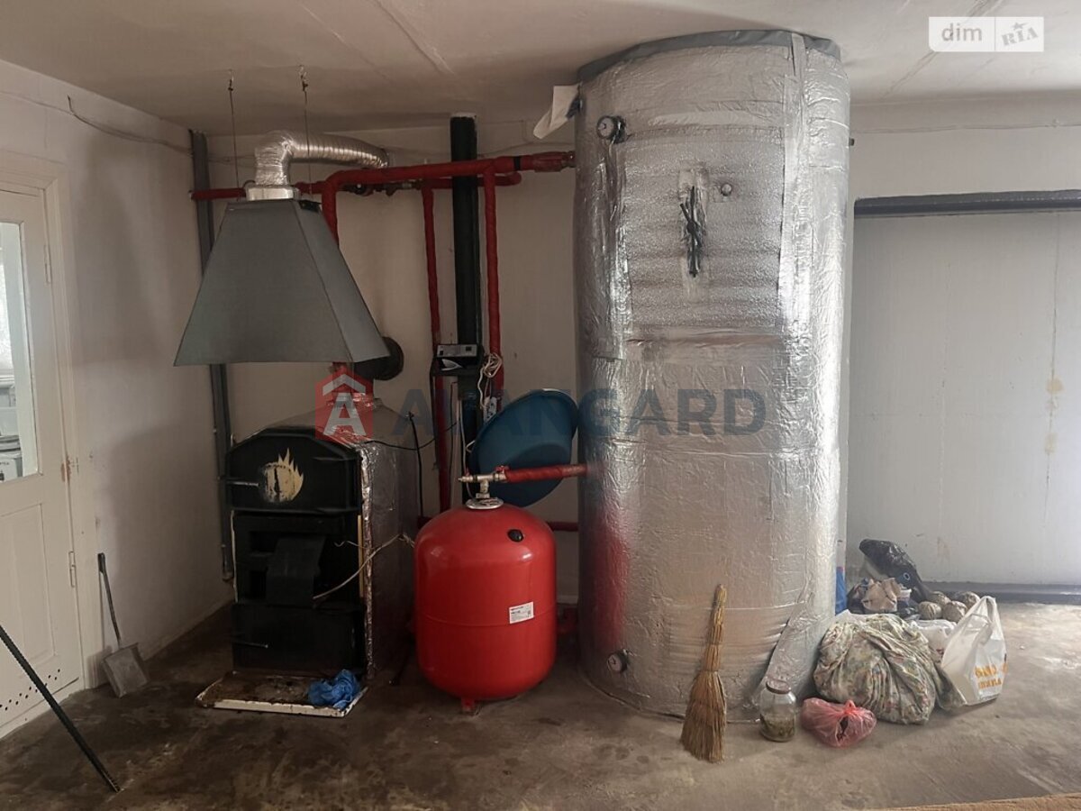 �������, 222 ��.�. ���� 10