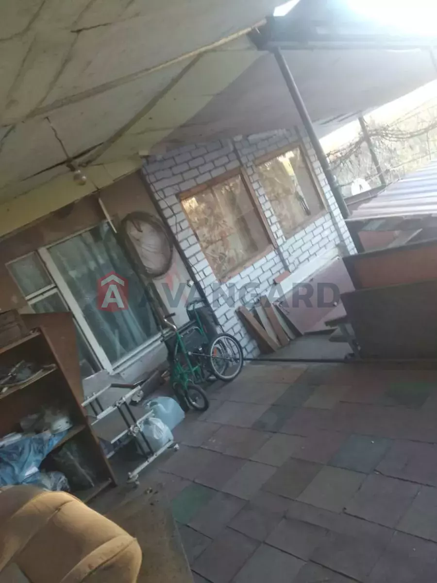 �������, 180 ��.�. ���� 14